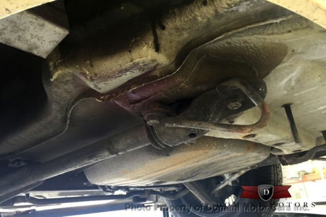 1976 Ivory Porsche 911