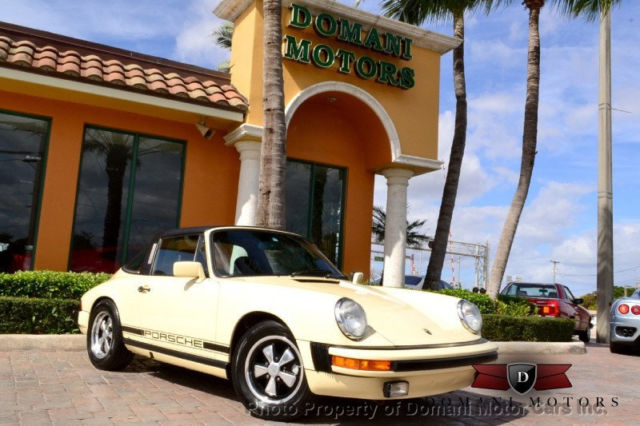 1976 Ivory Porsche 911