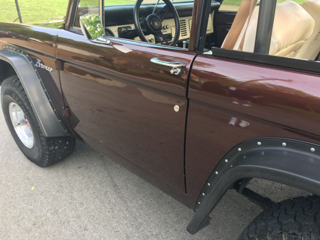 1975 Burgundy Ford Bronco