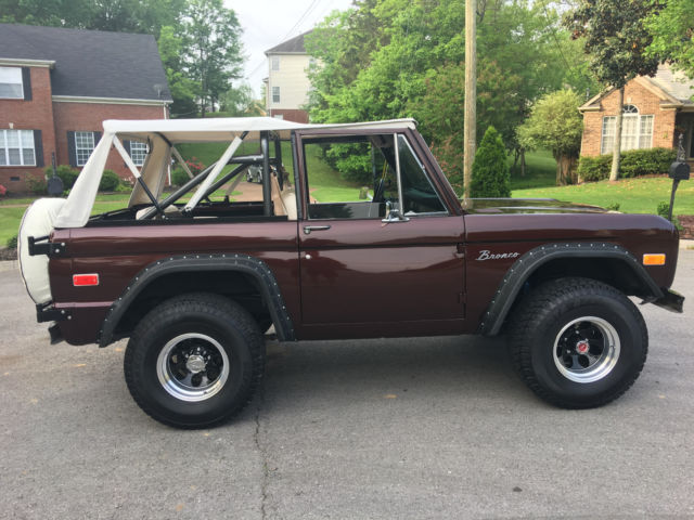 1975 Burgundy Ford Bronco
