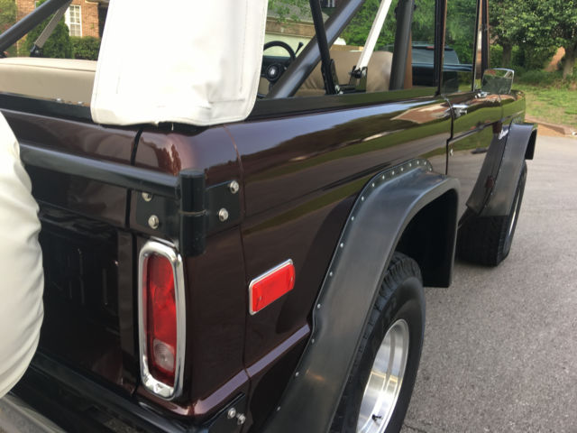 1975 Burgundy Ford Bronco