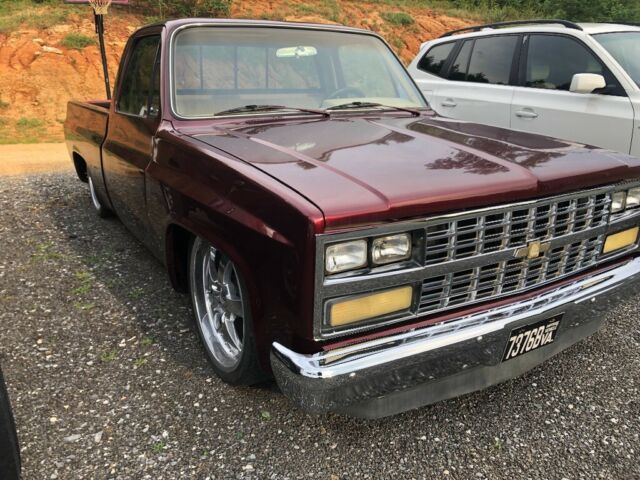 1986 Burgundy Chevrolet C-10 Standard Cab Pickup