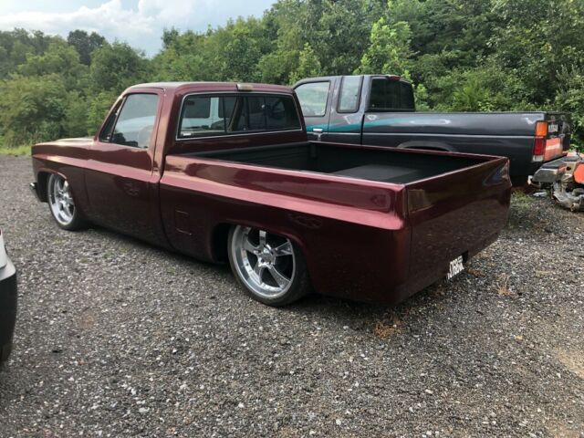 1986 Burgundy Chevrolet C-10 Standard Cab Pickup