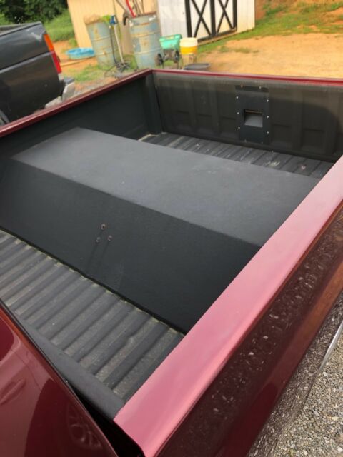 1986 Burgundy Chevrolet C-10 Standard Cab Pickup