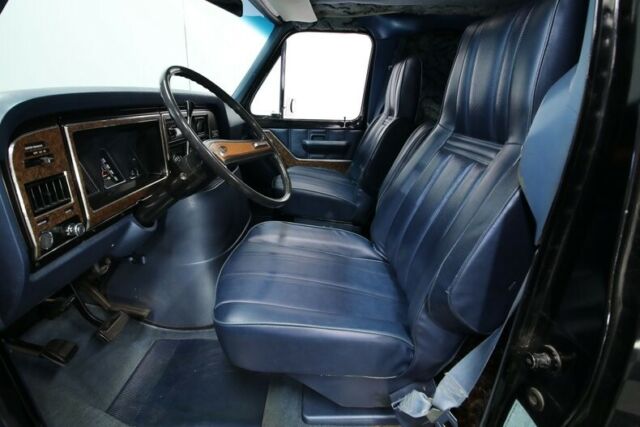 1976 Black Ford E-Series Van Van