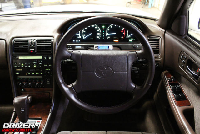 1992 White/Grey Toyota Celsior Sedan