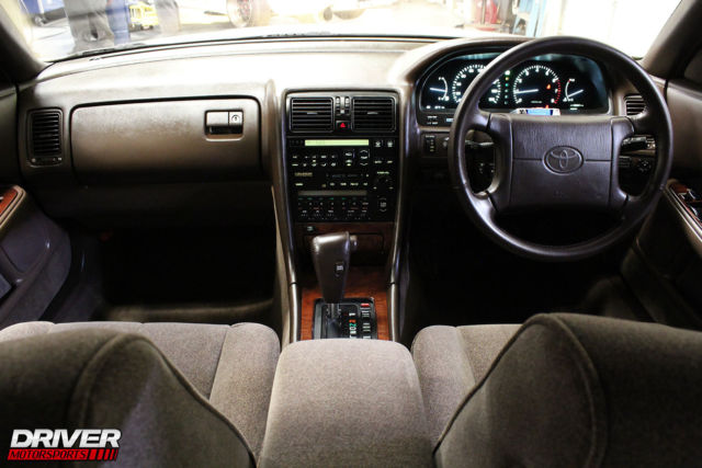 1992 White/Grey Toyota Celsior Sedan