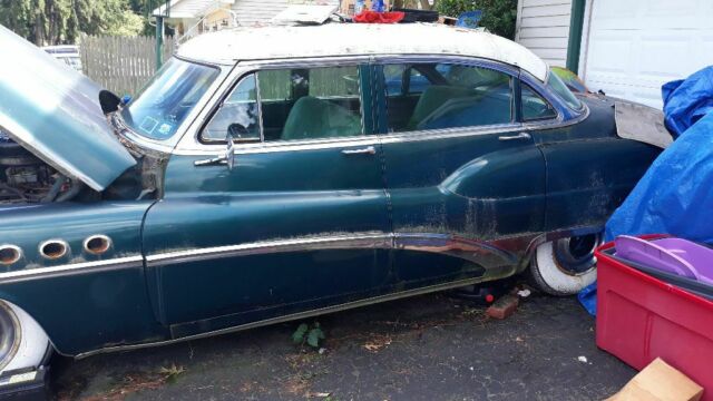 1953 Green Buick Roadmaster Sedan