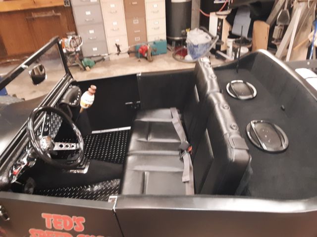 1985 Black Ford Model A