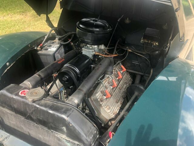 1939 Green Ford Deluxe Convertible