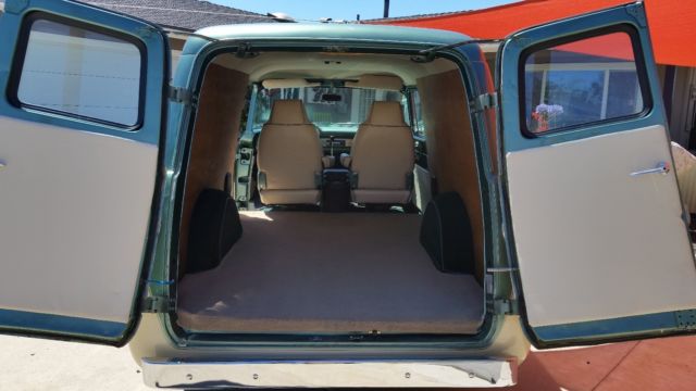 1960 Green & Cream Ford Panel Panel Van