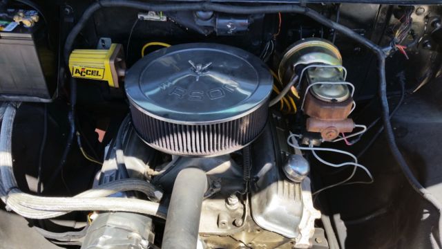 1960 Green & Cream Ford Panel Panel Van