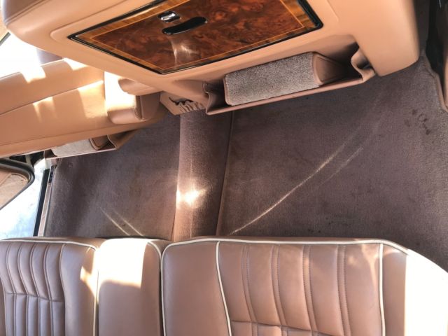 1994 Lemon-Hue Rolls-Royce Silver Spirit/Spur/Dawn Sedan