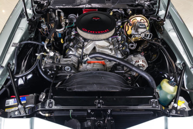 1973 Silver Chevrolet Camaro Coupe