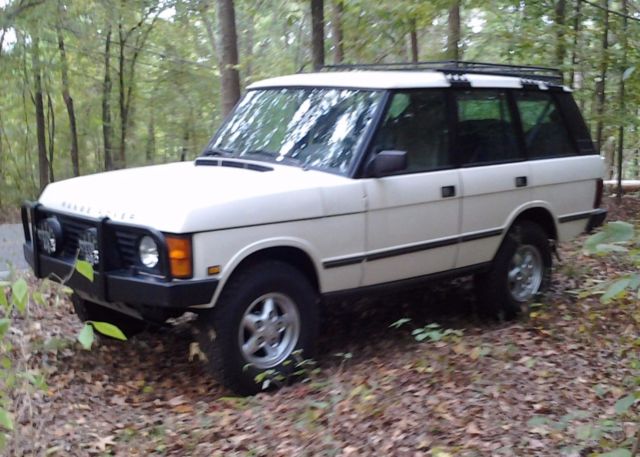 1987 White Land Rover Range Rover SUV