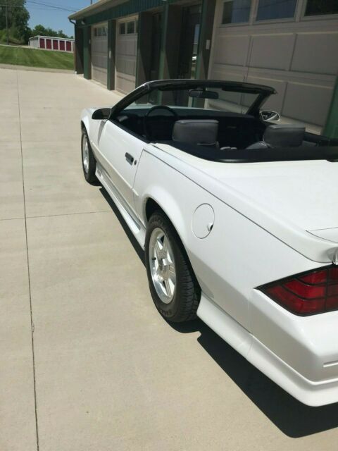 1992 White Chevrolet Camaro Convertible