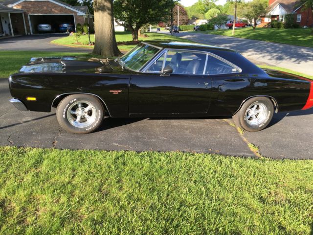 1969 Black Dodge Coronet Coupe