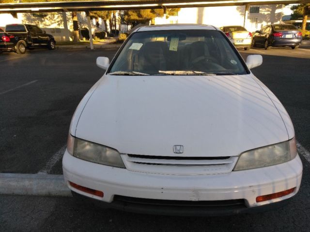 1994 White Honda Accord