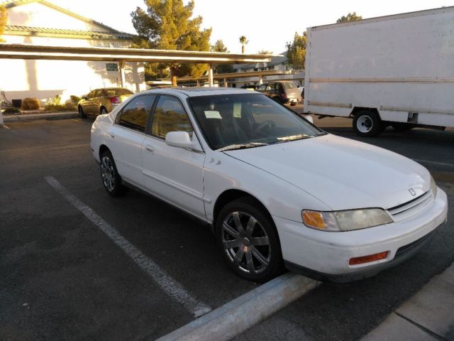1994 White Honda Accord