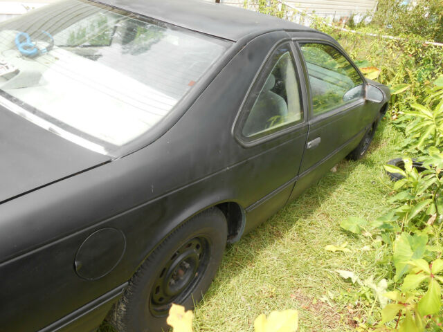 1991 Black Ford Thunderbird Coupe