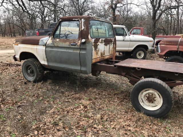 1975 Ford F-250