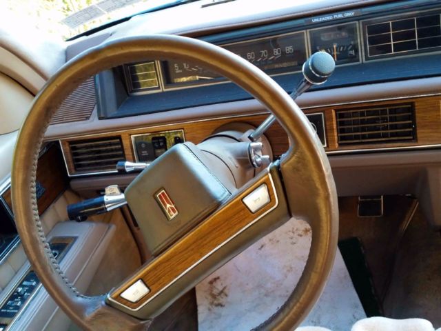 1989 Blue Oldsmobile Ninety-Eight Sedan