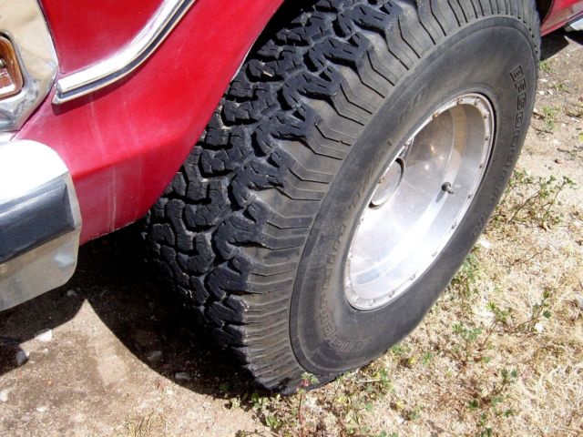 1978 Red Ford Bronco SUV