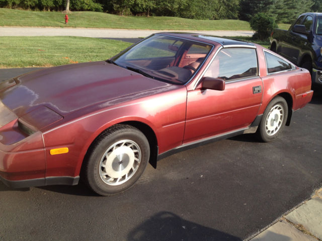 1987 Burgundy Nissan 300ZX Hatchback