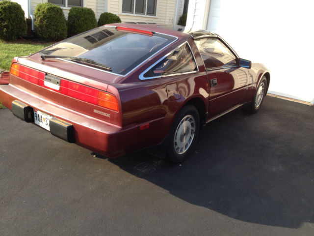 1987 Burgundy Nissan 300ZX Hatchback