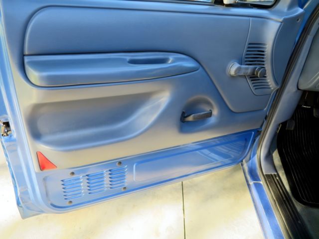 1992 Blue Ford Bronco SUV