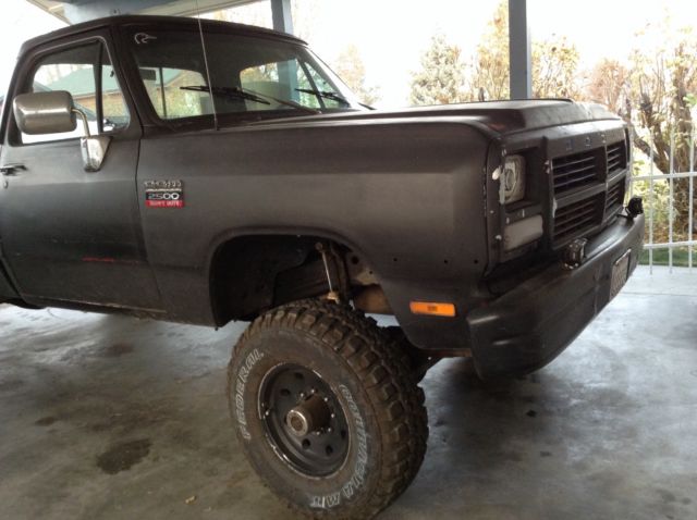 1991 Black Dodge Ram 2500 Cab & Chassis