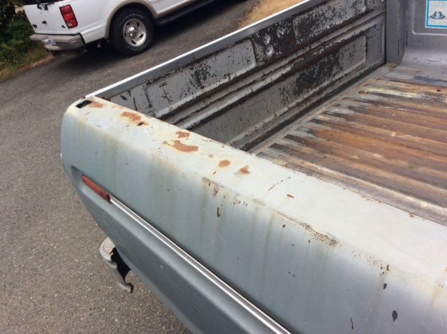 1978 Custom faded Ford F-150 Standard Cab Pickup