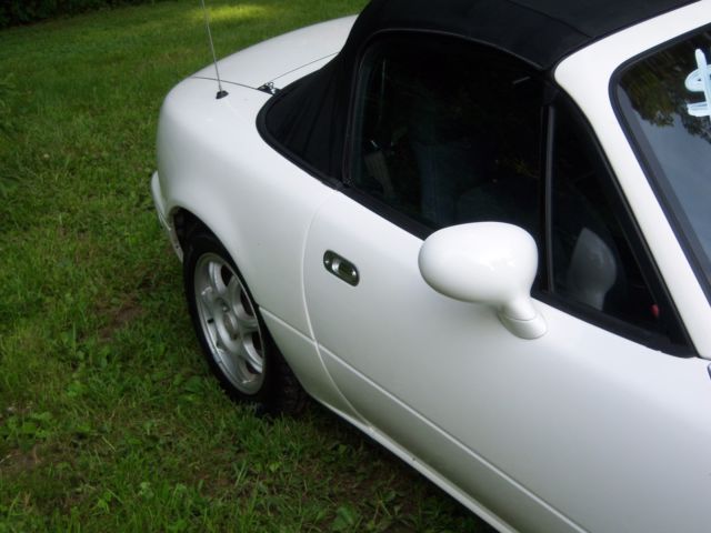 1994 WHITE Mazda MX-5 Miata CONVERTIBLE