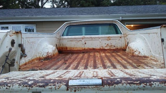 1972 White Ford Ranchero