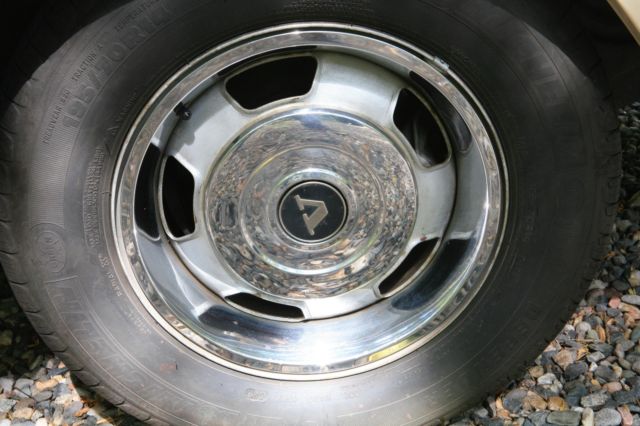 1983 Rose Beige Volvo 240 2 dr Coupe