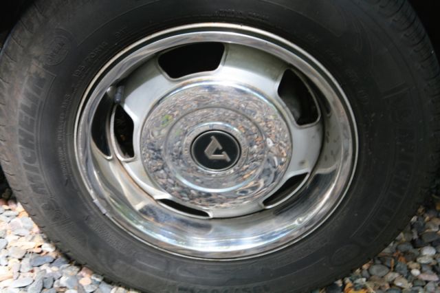 1983 Rose Beige Volvo 240 2 dr Coupe