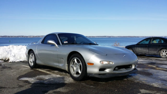1993 Silver Mazda RX-7 coupe