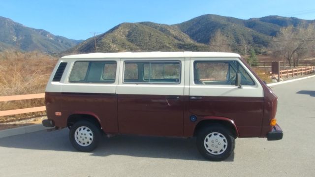 1984 Burgundy Volkswagen Bus/Vanagon Standard Passenger Van