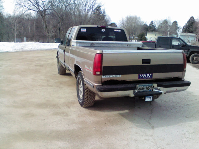 1994 TAN Chevrolet Other Pickups Extended Cab Pickup