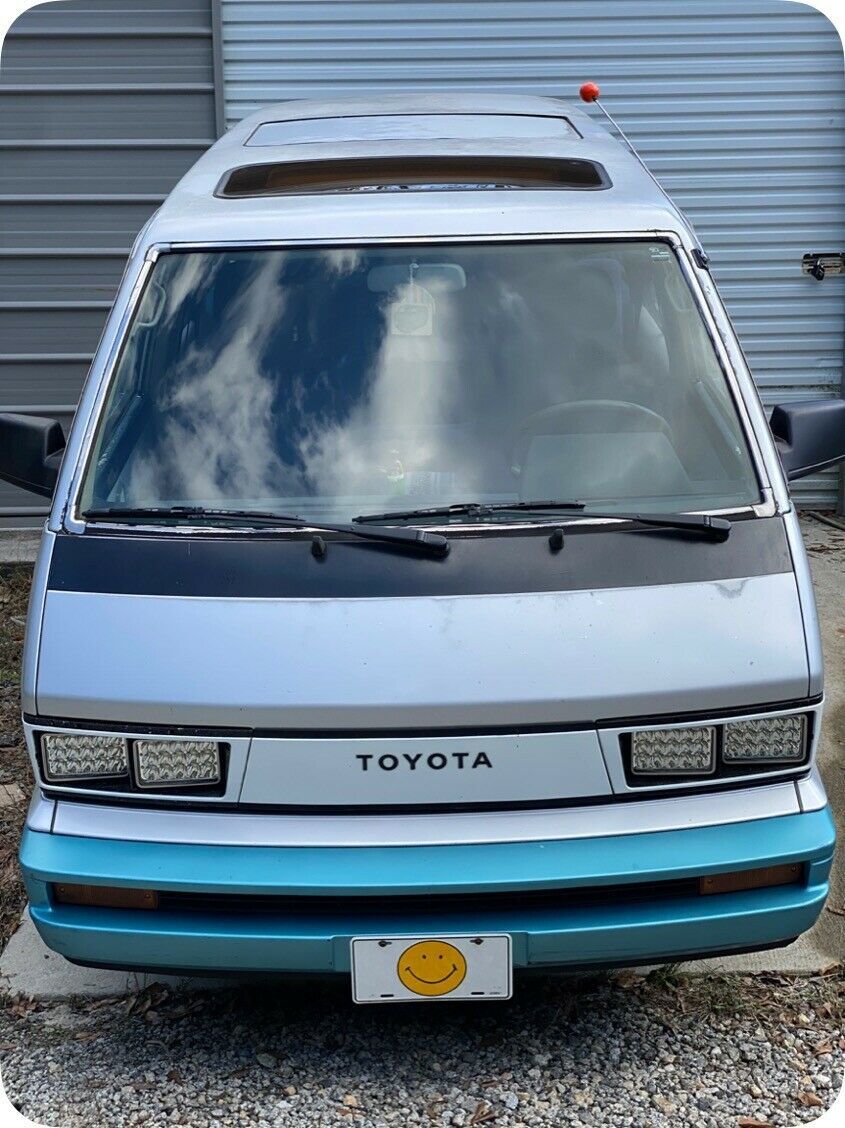 1984 Grey Toyota Van Van