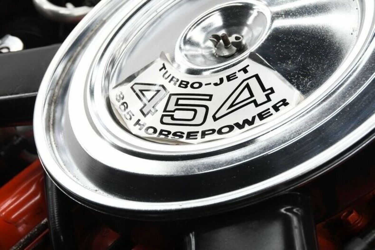 1971 Red Chevrolet Corvette Coupe