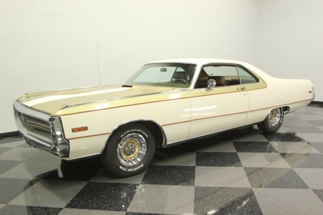1970 Gold Chrysler 300-H Hardtop