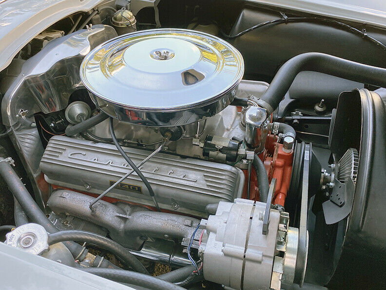 1963 Ermine White Chevrolet Corvette Coupe