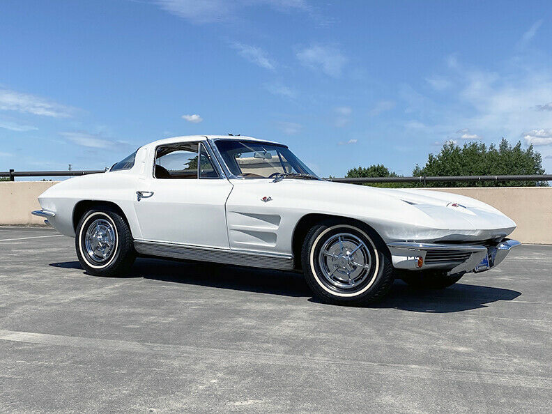 1963 Ermine White Chevrolet Corvette Coupe