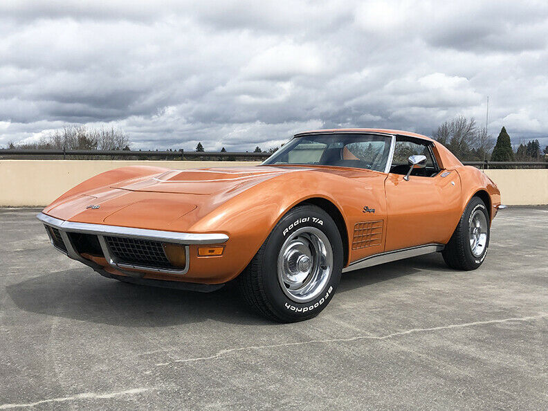 1972 Ontario Orange Chevrolet Corvette Coupe