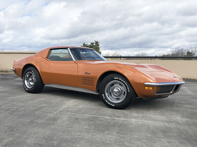 1972 Ontario Orange Chevrolet Corvette Coupe
