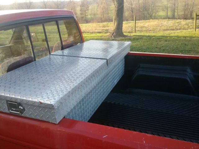1990 Red Chevrolet S-10 Standard Cab Pickup