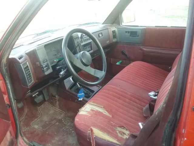 1990 Red Chevrolet S-10 Standard Cab Pickup