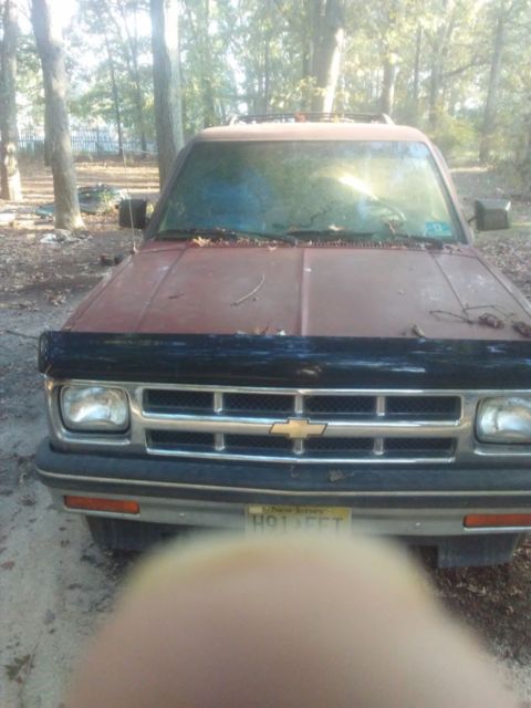 1994 Red Chevrolet S-10