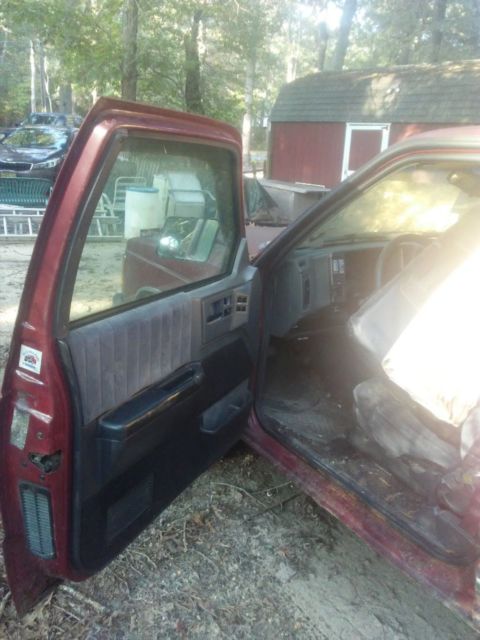 1994 Red Chevrolet S-10